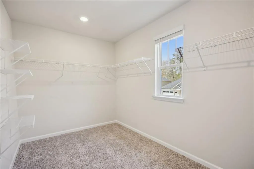 Dawsonville, Georgia 30534, United States, 4 Bedrooms Bedrooms, ,3 BathroomsBathrooms,Residential,Active,107820