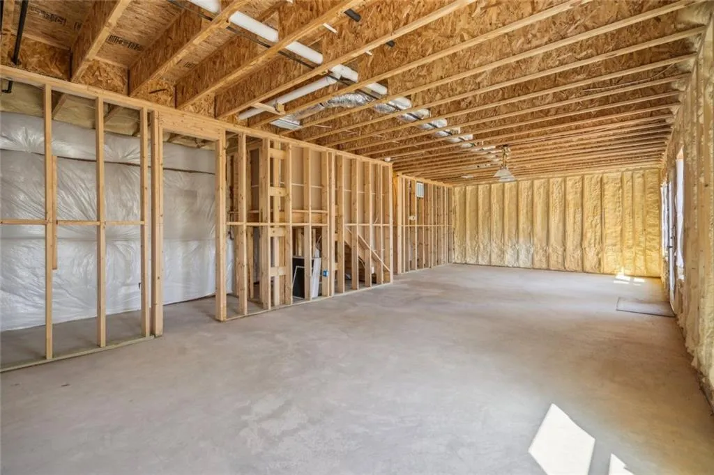 Dawsonville, Georgia 30534, United States, 4 Bedrooms Bedrooms, ,3 BathroomsBathrooms,Residential,Active,107820