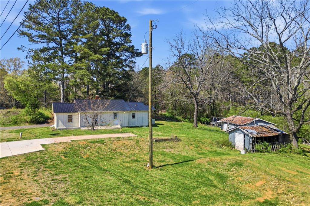 3823 Cumming Highway