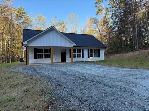 100 Sanders Boulevard Dahlonega GA 30533