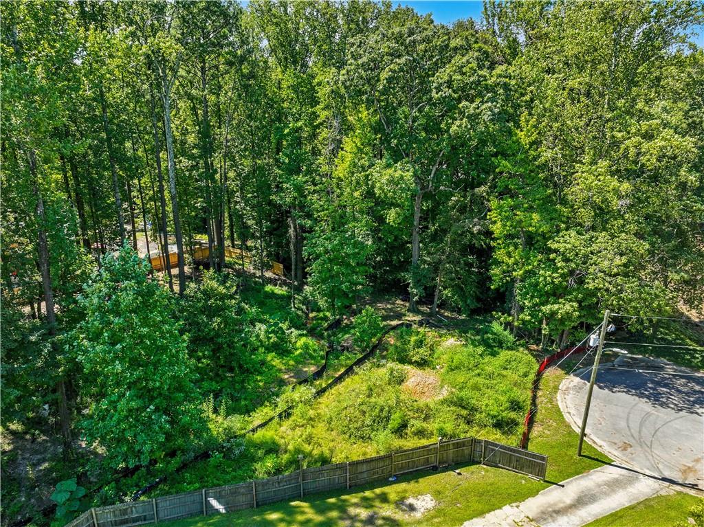 1034 Redwood Court