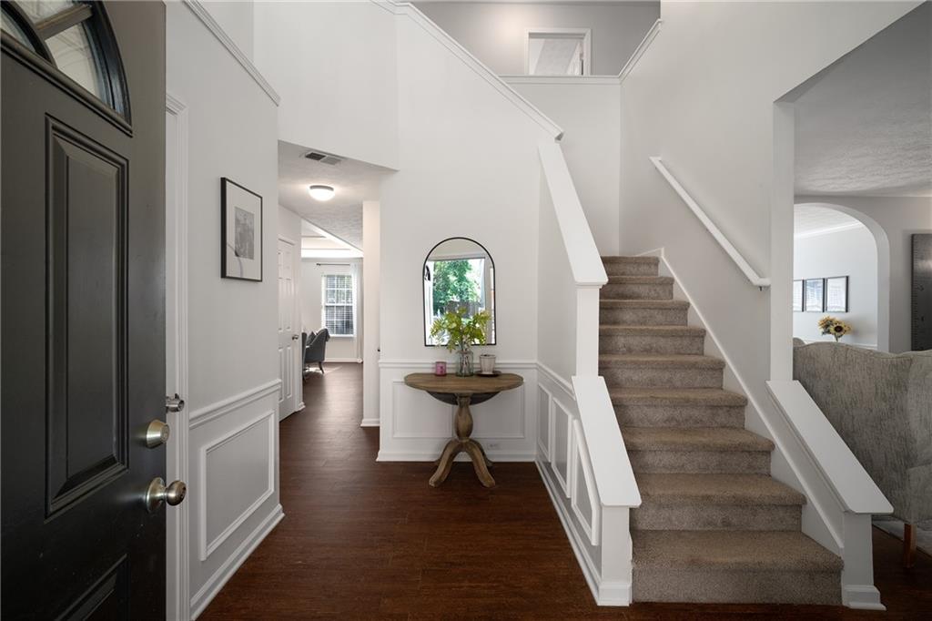 11095 Crabapple Lake Drive