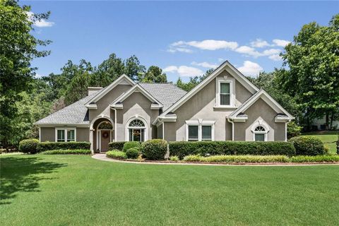 Homes For Sale - 3940 Preston Oak Lane<br/> Suwanee, GA 30024