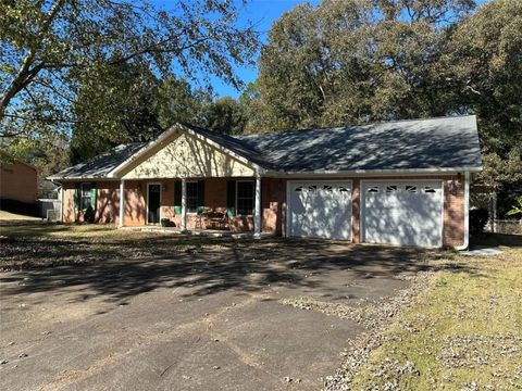 Homes For Sale - 574 Almand Branch Road<br/> Conyers, GA 30094