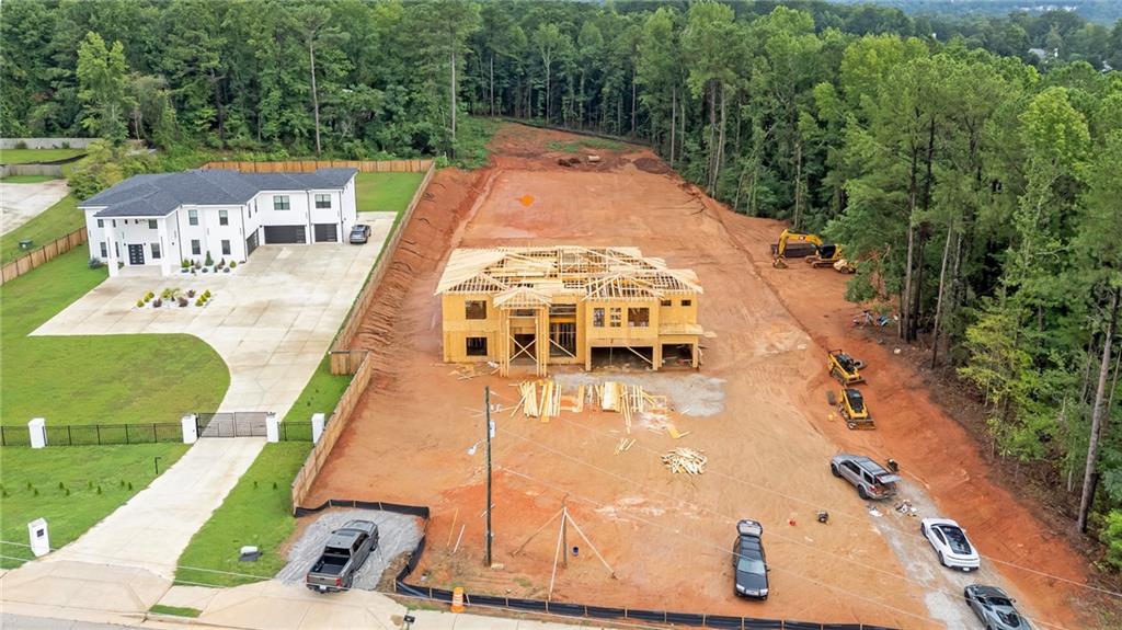 395 Simonton Road SE