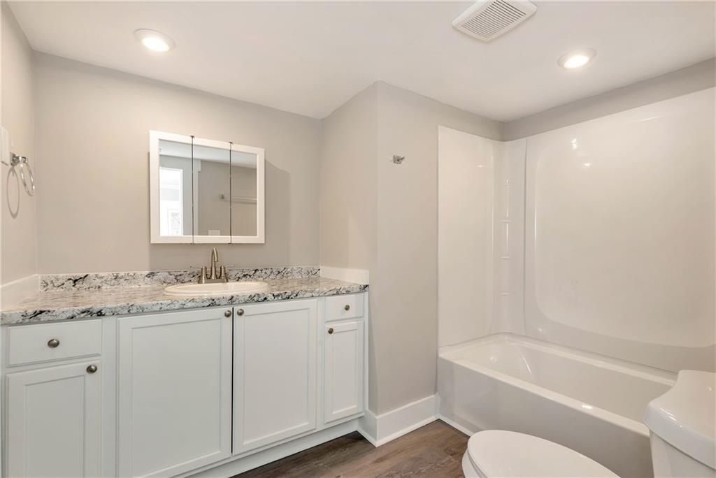 Lake Lanier - Residential