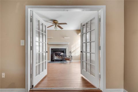 Condo For Sale - 134 Lablanc Way<br/> Atlanta, GA 30327