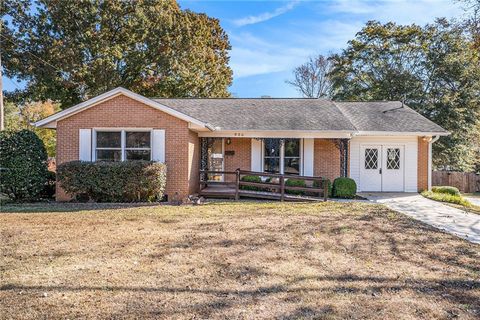 308 Moye Street Barnesville GA 30204