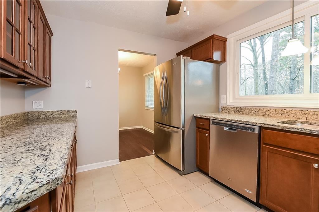 Country Place East - Residential Lease