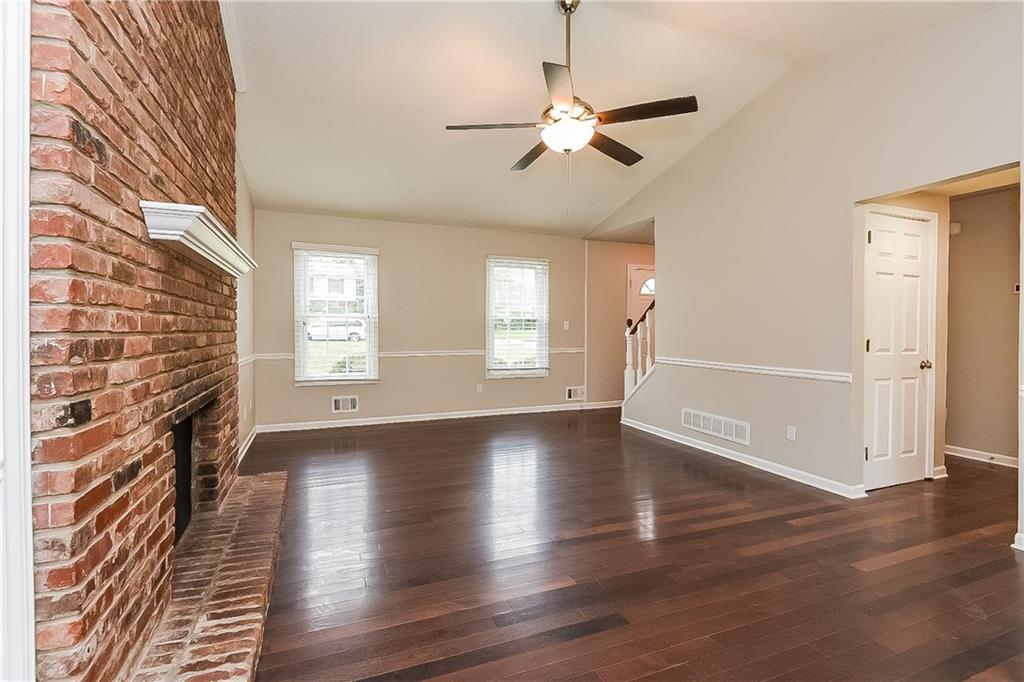 Country Place East - Residential Lease