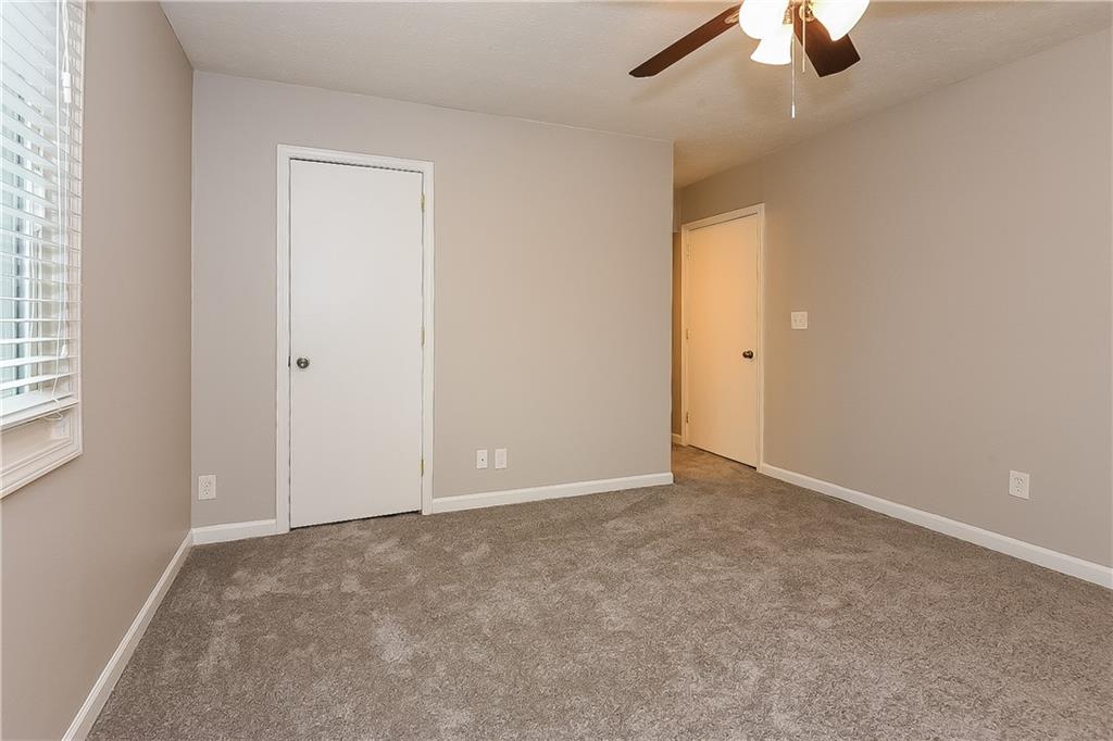 Country Place East - Residential Lease