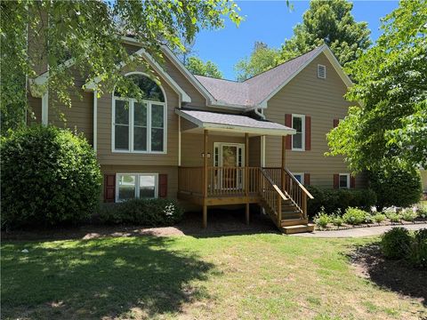 1826 Penrose Court Powder Springs GA 30127