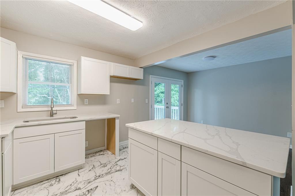 5312 Brittany Trail, Atlanta, Georgia image 17