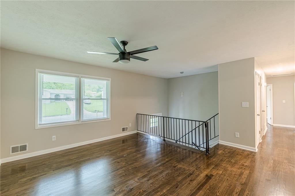 5312 Brittany Trail, Atlanta, Georgia image 7
