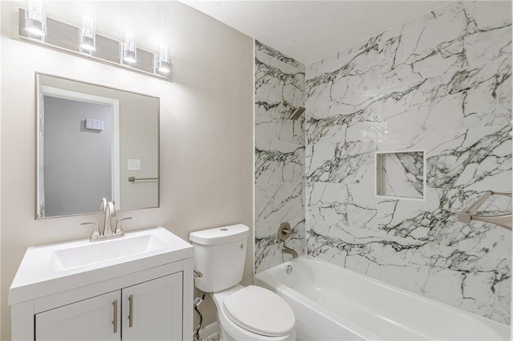 5312 Brittany Trail, Atlanta, Georgia image 26