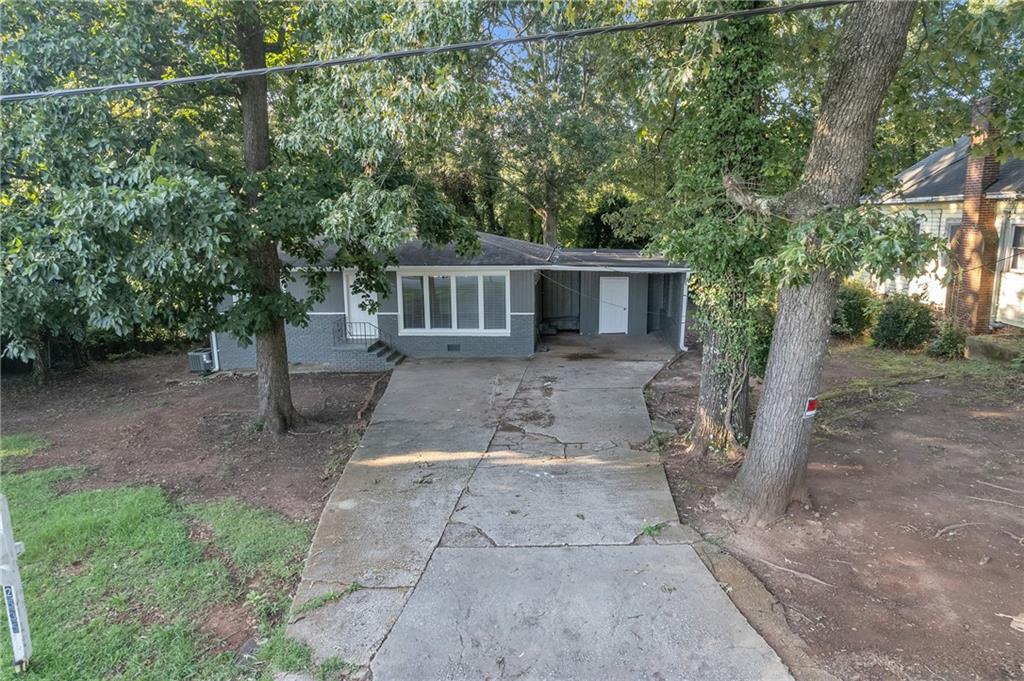 2535 Lakewood Avenue SW