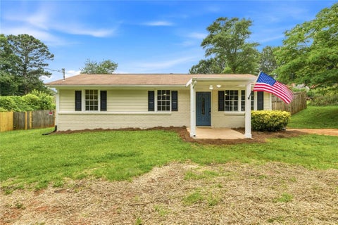 Homes For Sale - 405 E E Wilson Street<br/> Carroll County, Villa Rica, GA 30180