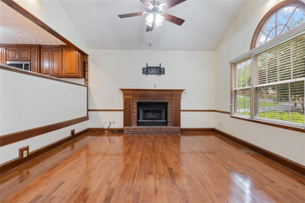 48 Saddle Field Circle, Cartersville, Georgia image 3