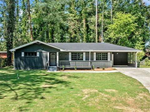 1905 Fort Valley Drive SW Atlanta GA 30311