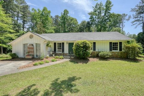 Homes For Sale - 367 Bradshaw Lane<br/> Canton, GA 30115