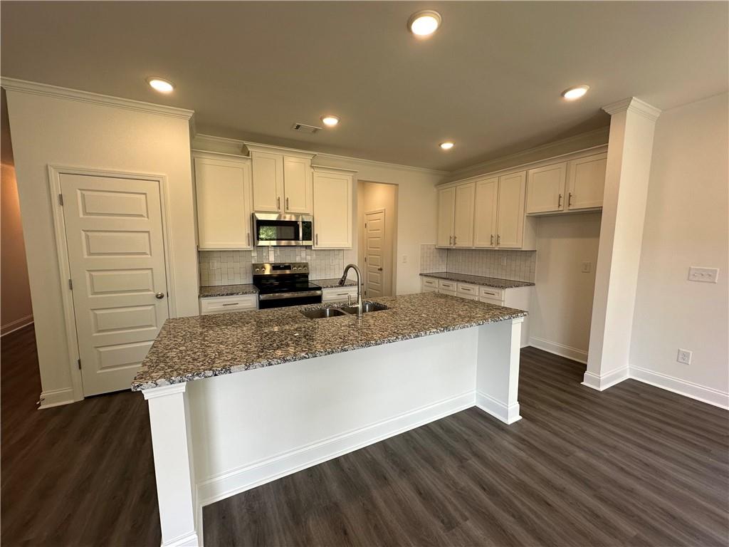 5635 Chickory Drive #122, Flowery Branch, Georgia image 4