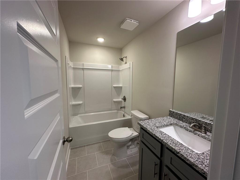5635 Chickory Drive #122, Flowery Branch, Georgia image 15