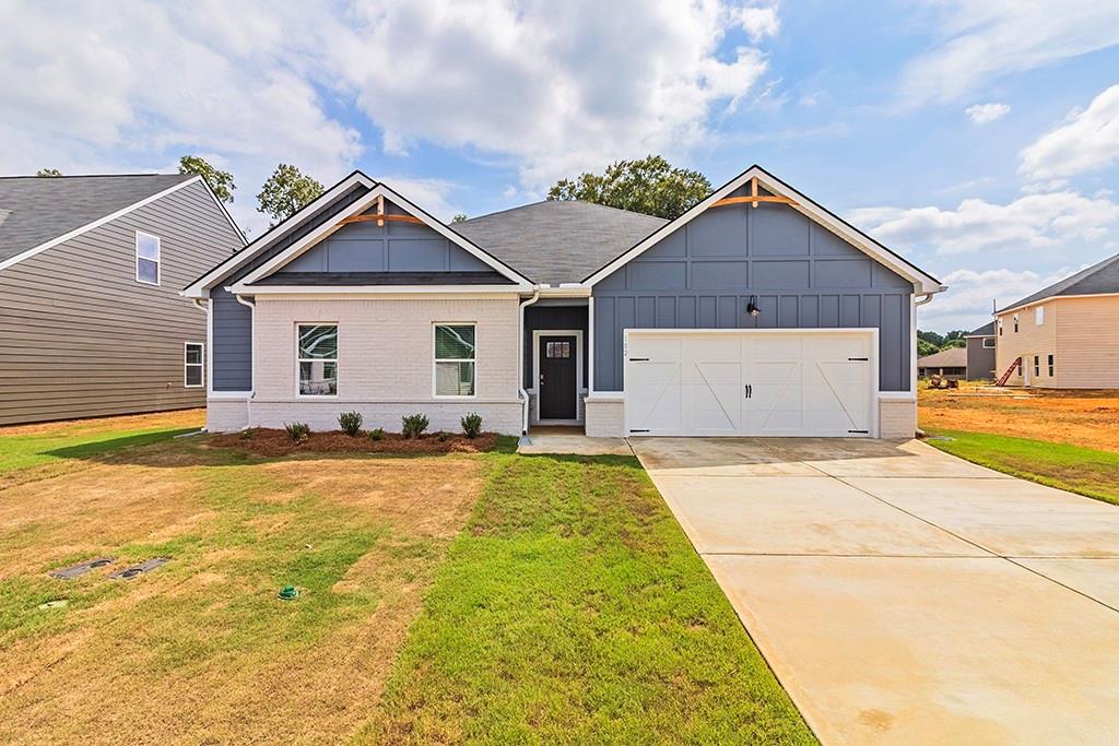 246 Orwell Drive, Social Circle, Georgia image 1