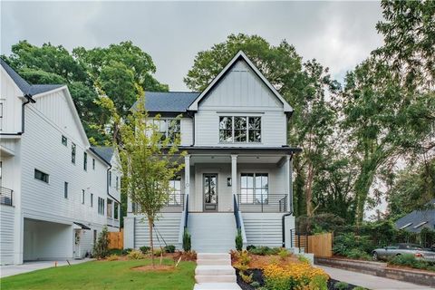 Photo of 636 Hemlock Circle SE, Atlanta, GA 30316 (MLS # 7676372)