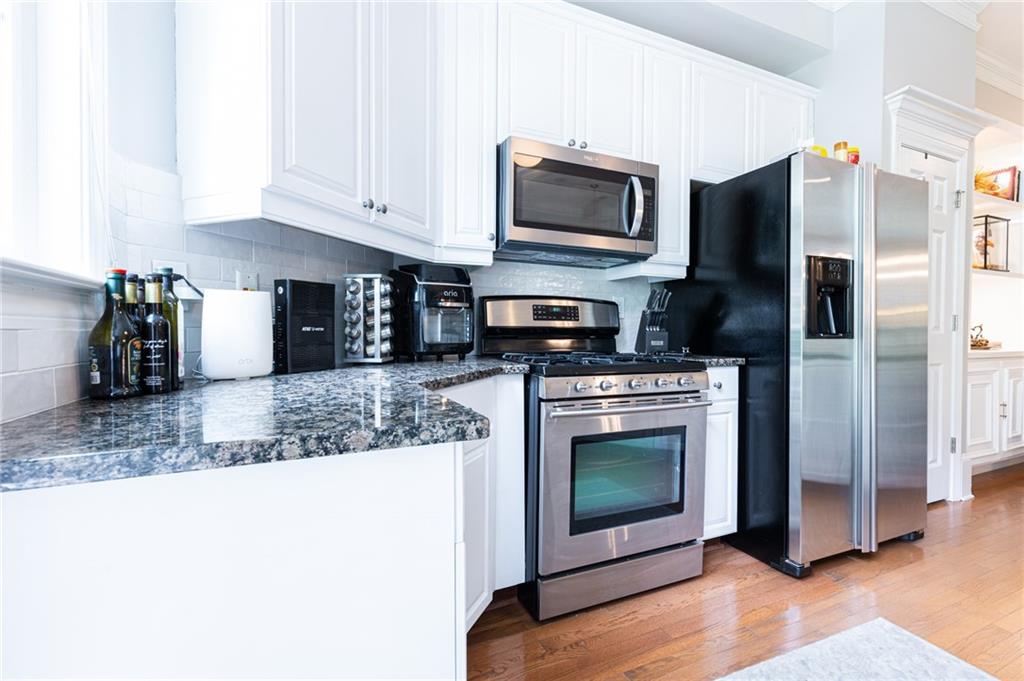 Clifton Heights Revision 01 - Residential Lease