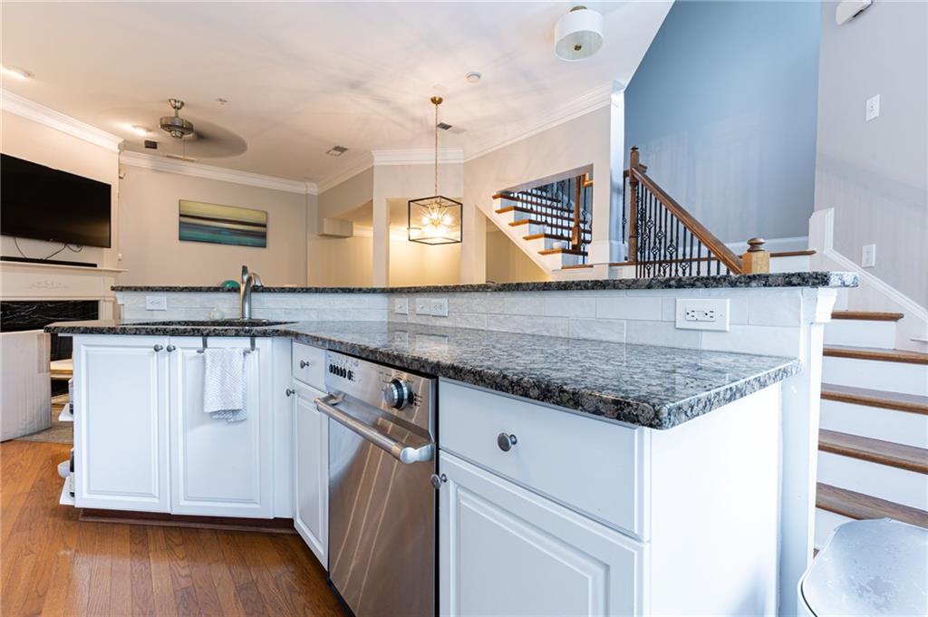 Clifton Heights Revision 01 - Residential Lease