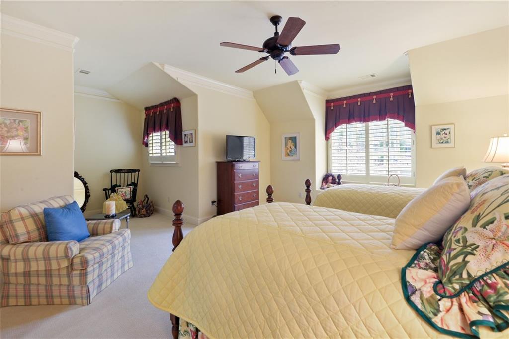 Atlanta Country Club - Residential
