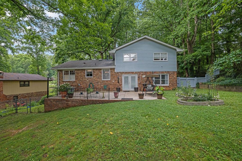 4916 Oak Grove Drive