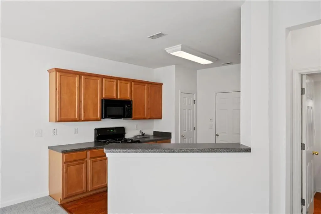 Marietta, Georgia 30066, United States, 3 Bedrooms Bedrooms, ,3 BathroomsBathrooms,Residential,Active,150797