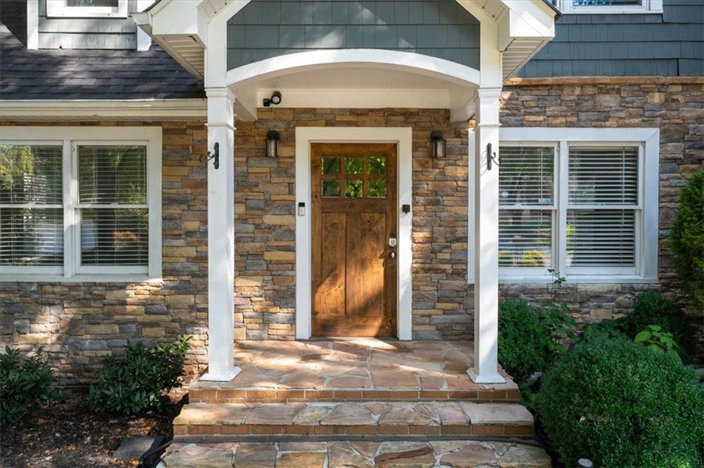 1160 Thornwell Drive NE