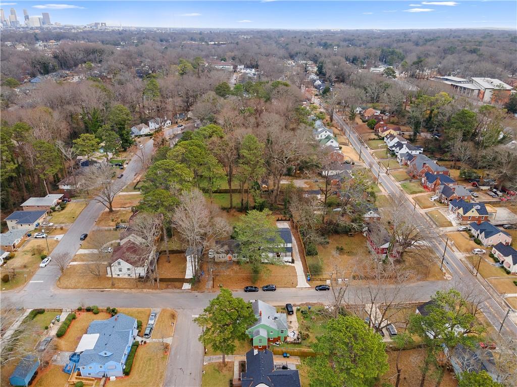 770 Waters Drive, Atlanta, Georgia image 32