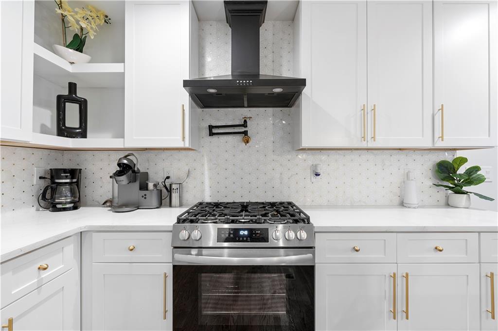 770 Waters Drive, Atlanta, Georgia image 9