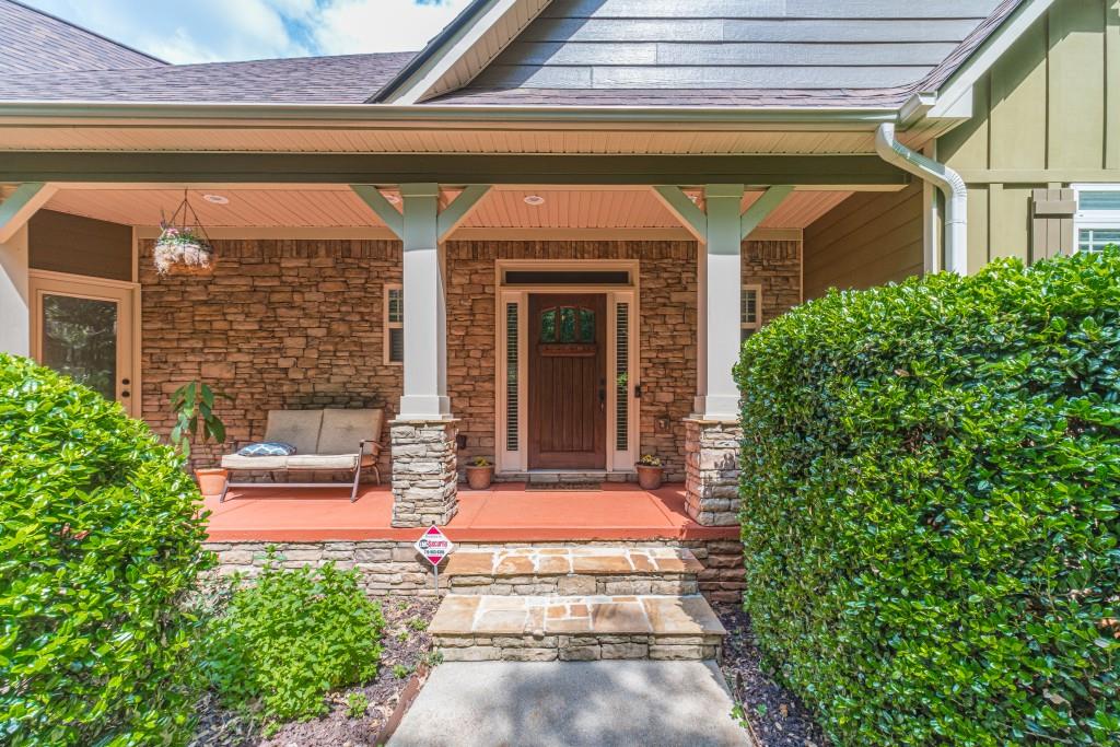 255 Nicklaus Circle, Social Circle, Georgia image 2