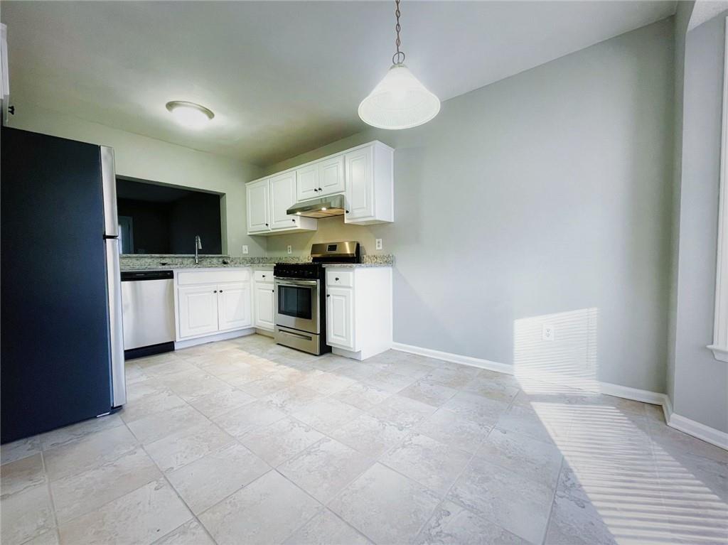 Oakpointe - Residential Lease