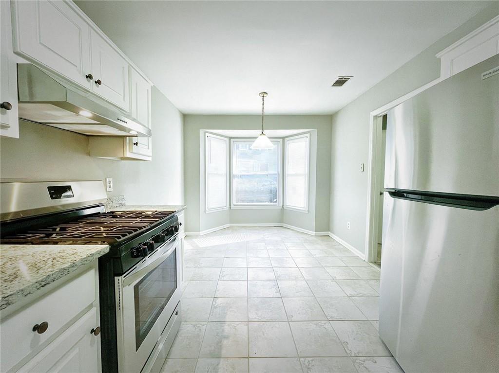 Oakpointe - Residential Lease