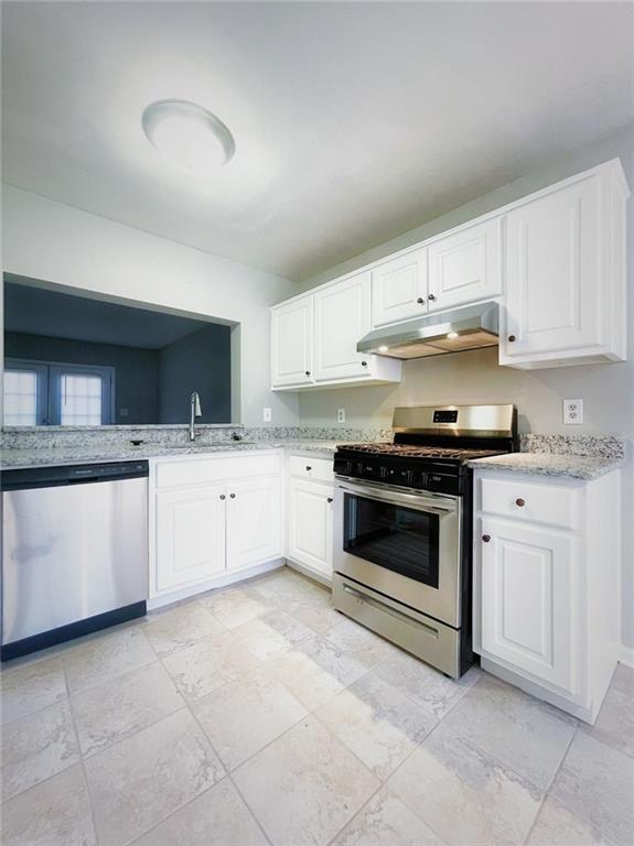 Oakpointe - Residential Lease
