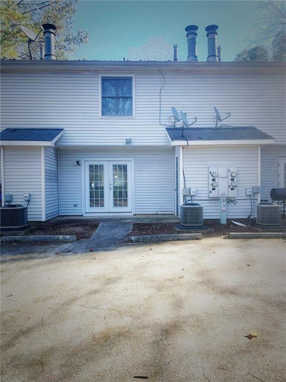 Oakpointe - Residential Lease