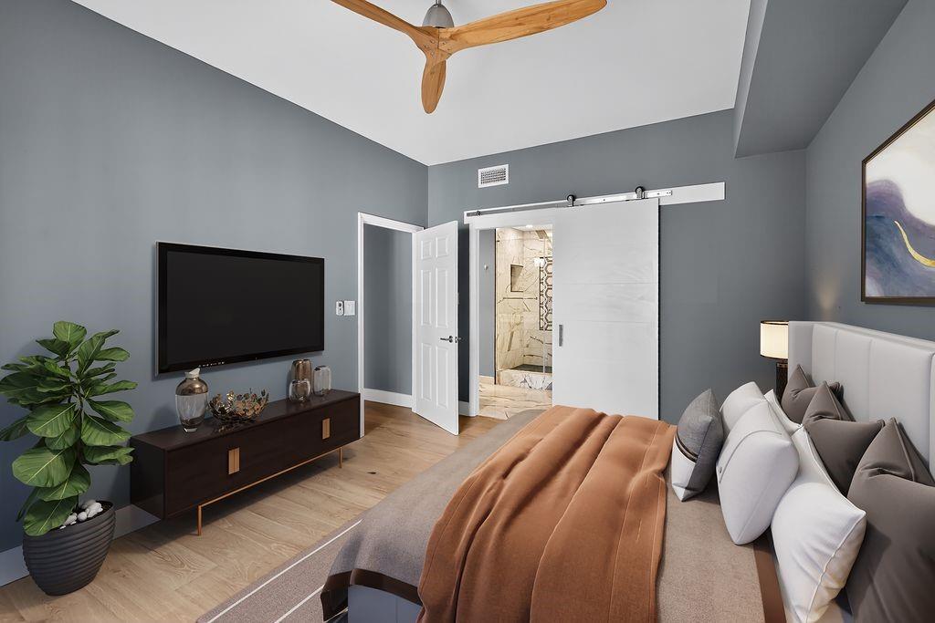 1101 Juniper Street NE 818