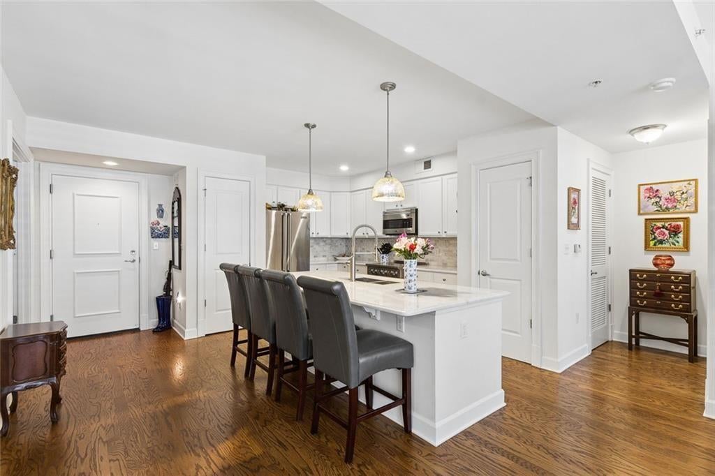 200 River Vista Drive 633