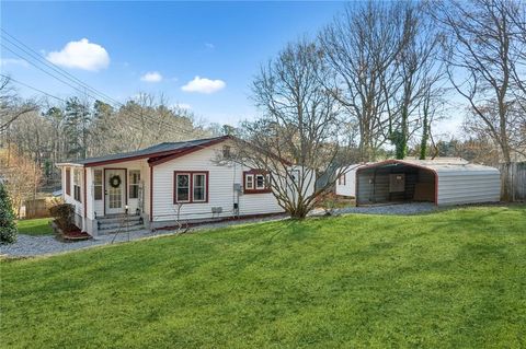 A home in Flowery Branch