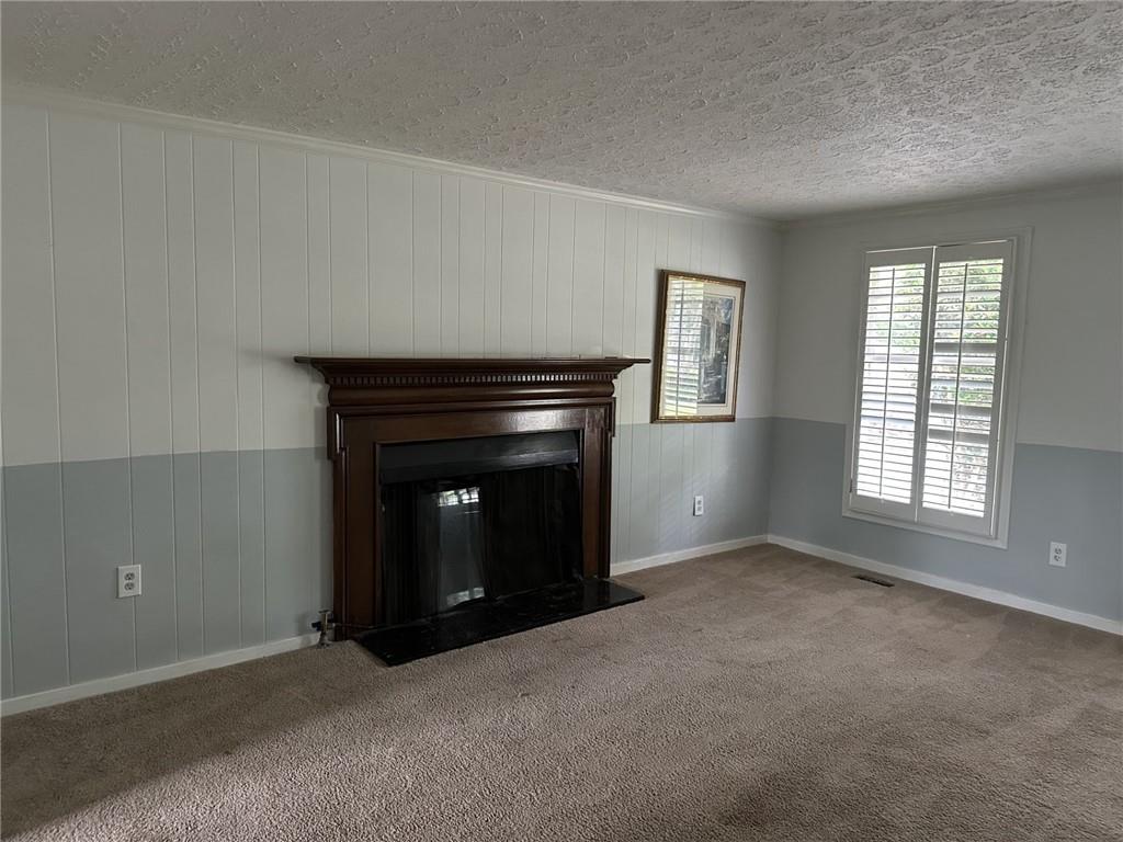 150 N Pond Court, Roswell, Georgia image 2