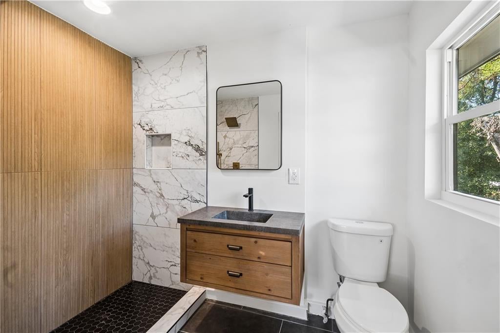 2799 Hermosa Drive