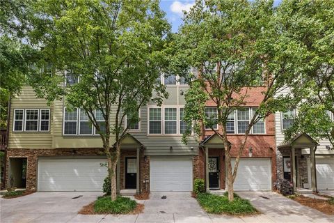 Photo of 3662 Ashford Creek View NE, Atlanta, GA 30319 (MLS # 7783589)