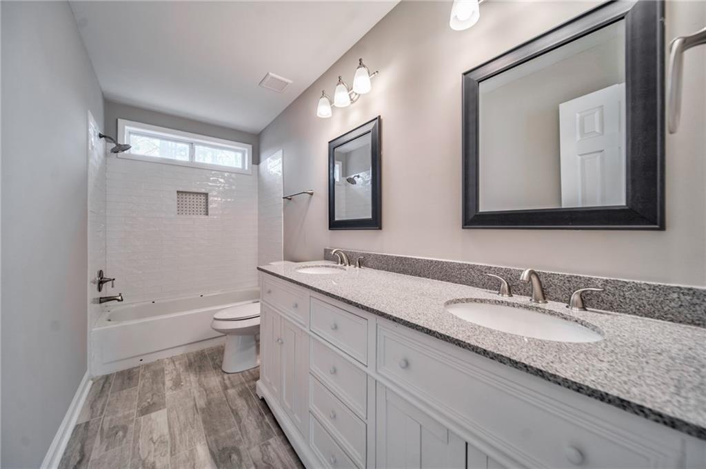 Towne Lake Hills West - Residential Lease