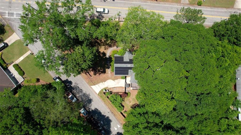 954 Bouldercrest Drive