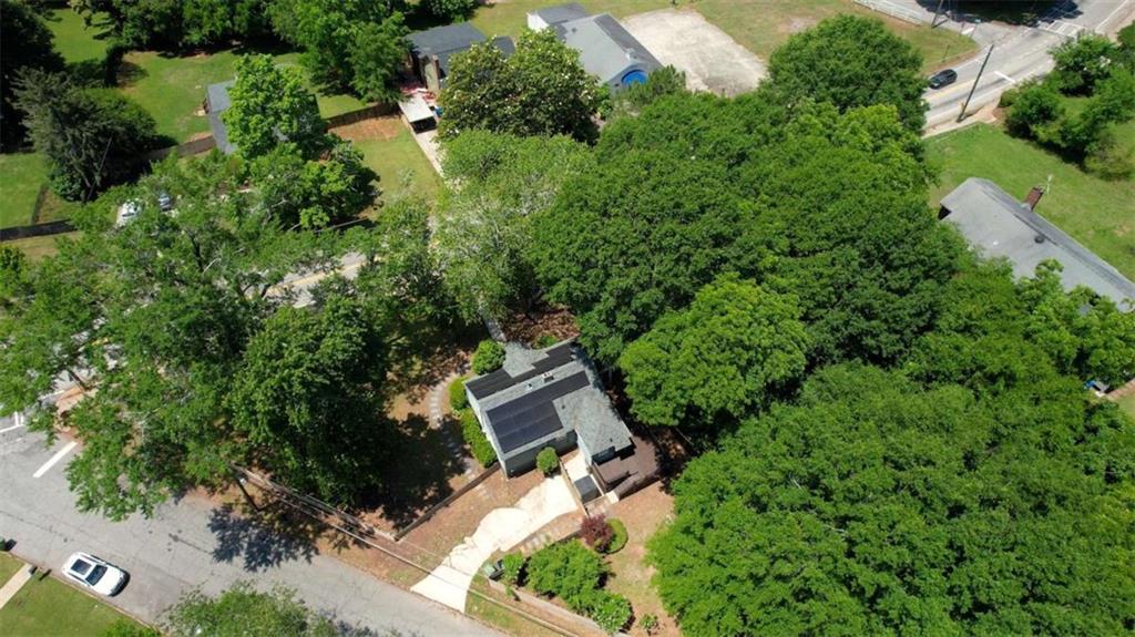 954 Bouldercrest Drive